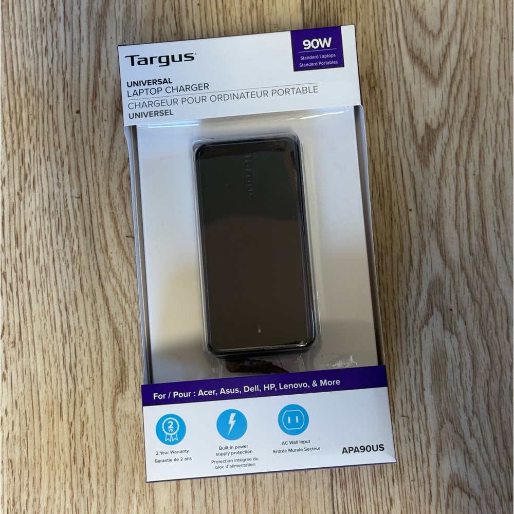 NEW Targus Universal Laptop Charger 90 Watt
